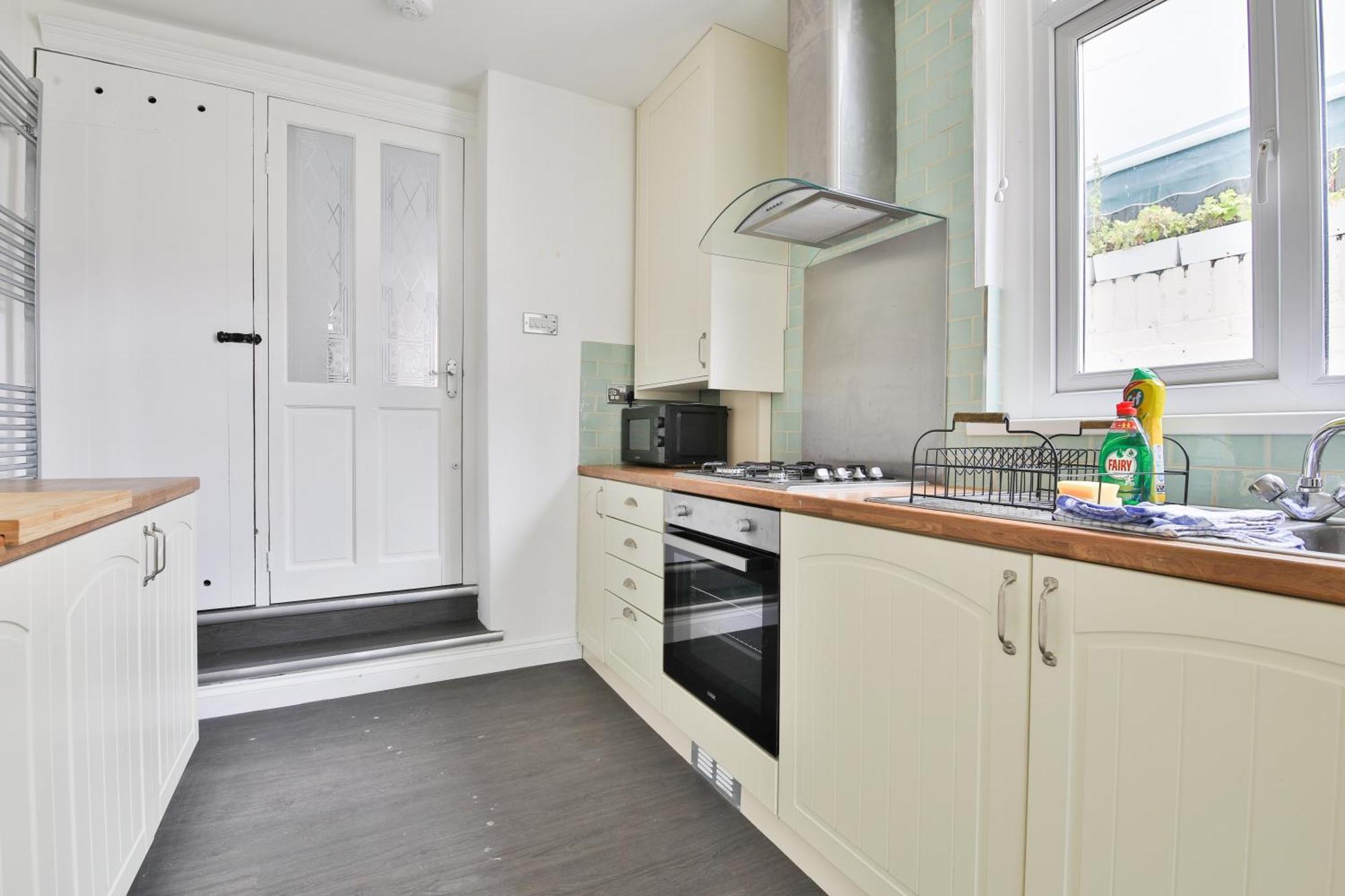 Fresh Cardiff Bay 2 Bedroom House- 3 Tv'S エクステリア 写真