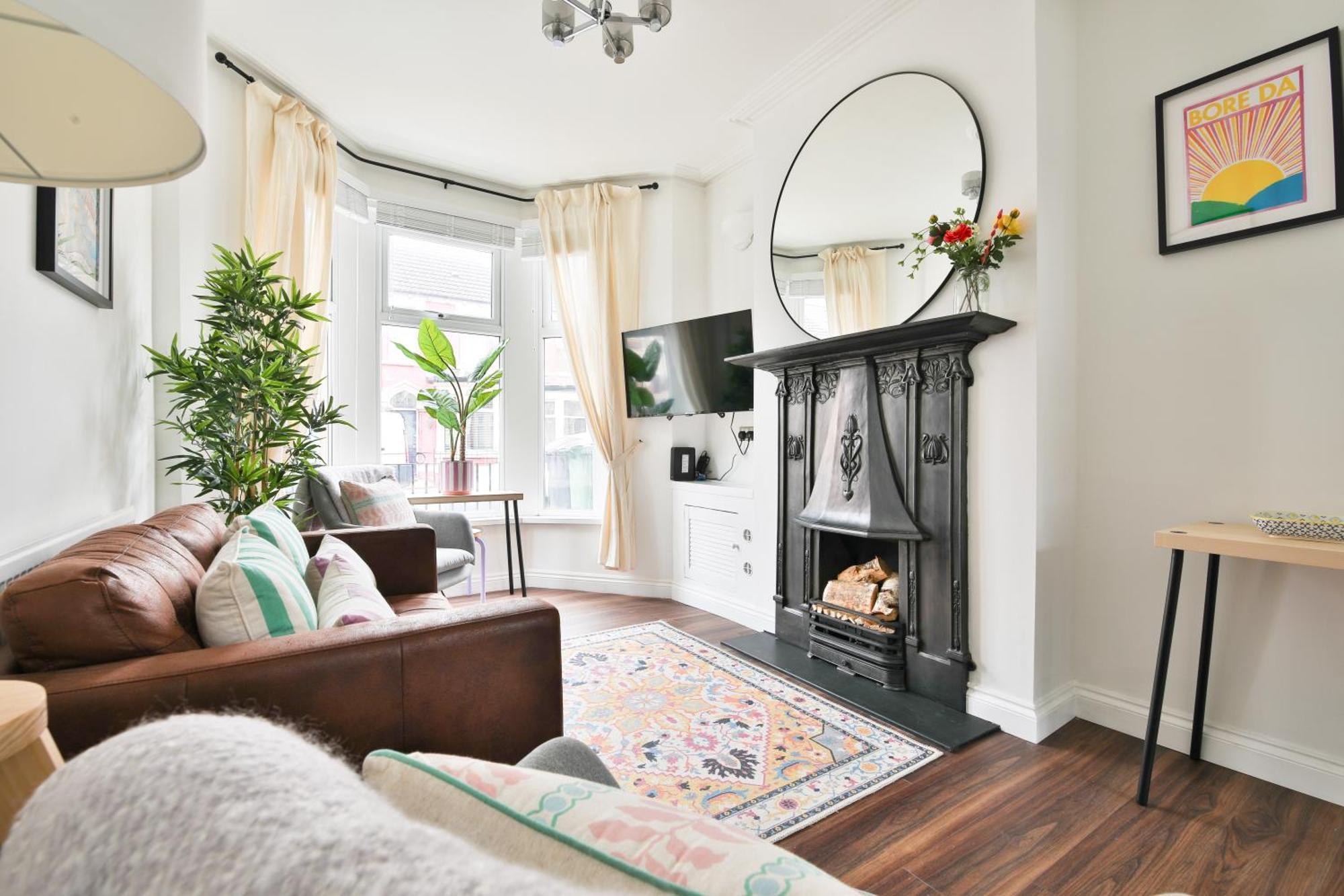 Fresh Cardiff Bay 2 Bedroom House- 3 Tv'S エクステリア 写真