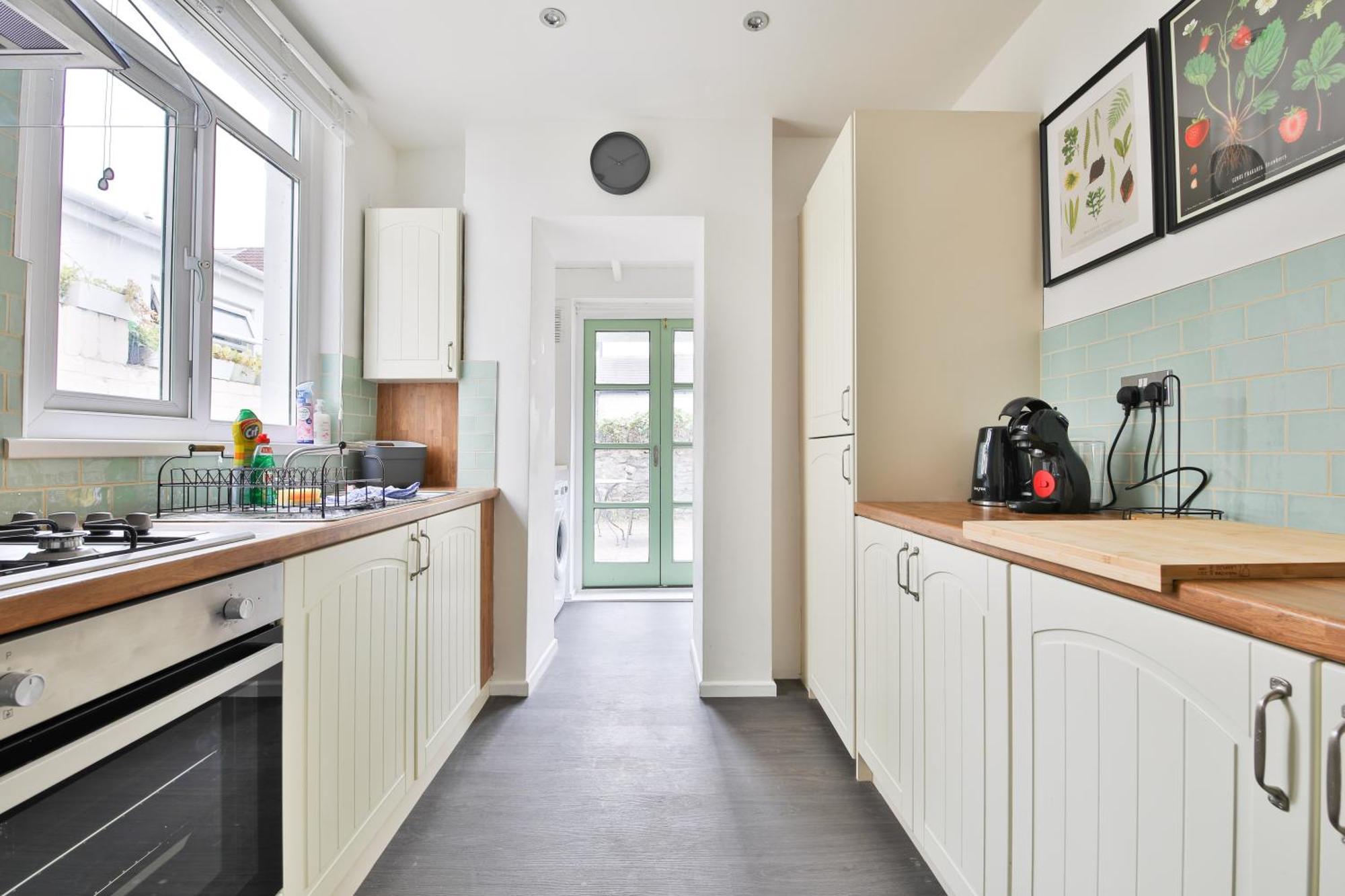 Fresh Cardiff Bay 2 Bedroom House- 3 Tv'S エクステリア 写真