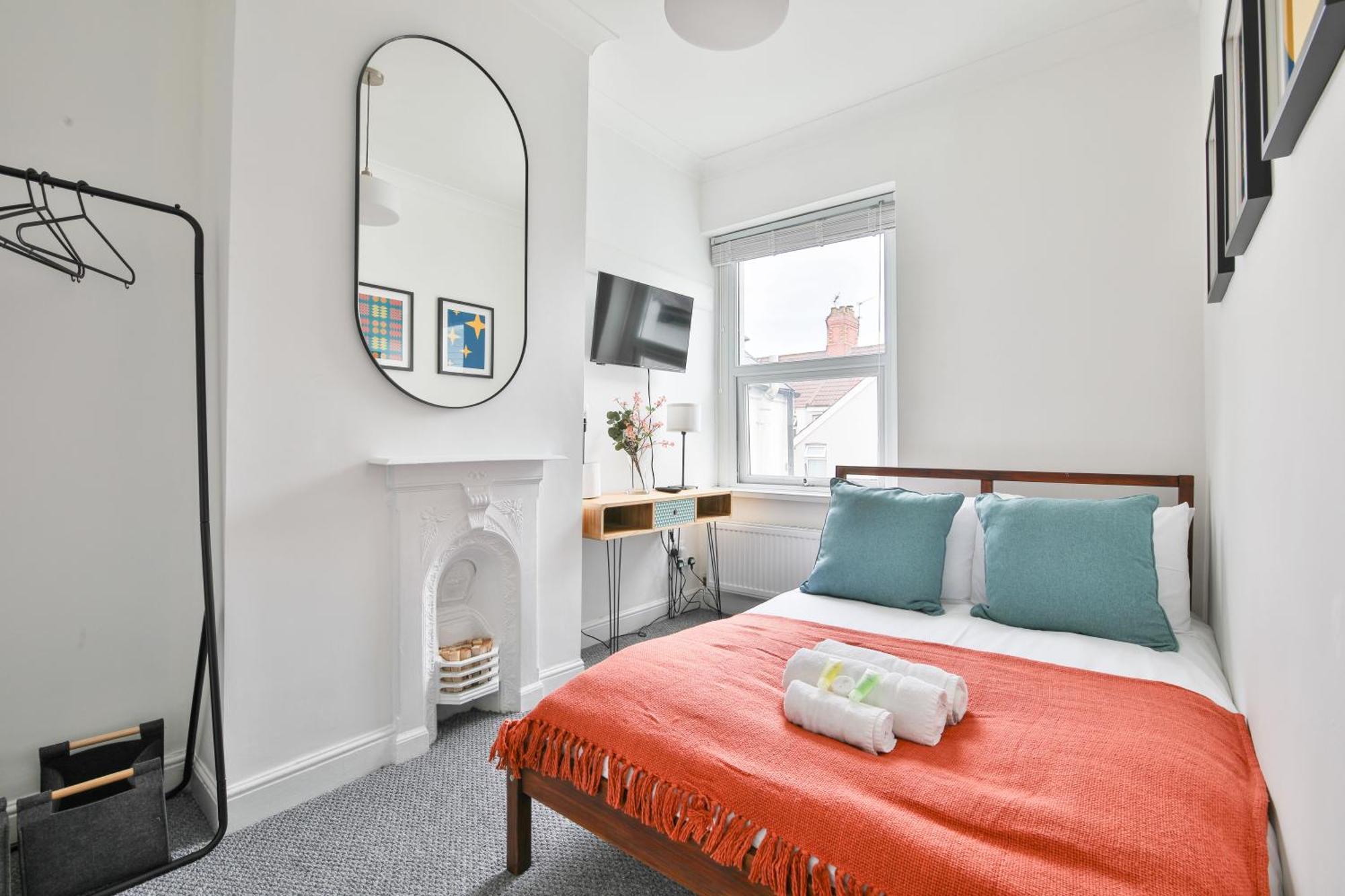 Fresh Cardiff Bay 2 Bedroom House- 3 Tv'S エクステリア 写真